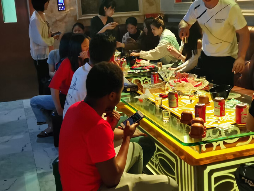 建圳達電線電纜有限公司，員工聚餐活動